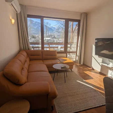 Sapphire Mountain 1 *